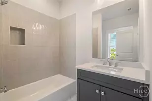 416 Upper E Ave, Savannah, GA 31401 - Photo 34