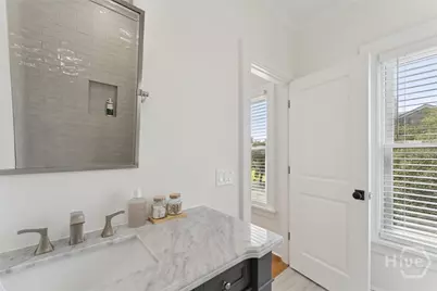 554 E McDonough, Savannah, GA 31401 - Photo 18