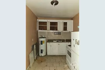 2118 Harden Street, Savannah, GA 31415 - Photo 12
