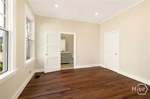 627 W 37th St, Savannah, GA 31401 - Photo 10