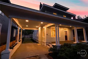 627 W 37th St, Savannah, GA 31401 - Photo 2