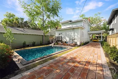 627 W 37th Street, Savannah, GA 31401 - Photo 2