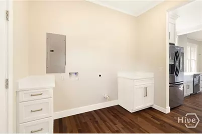 627 W 37th Street, Savannah, GA 31401 - Photo 14