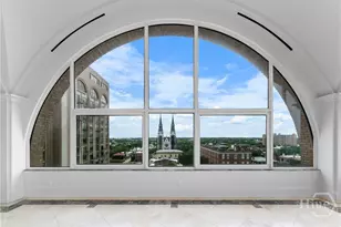 300 Bull St, Savannah, GA 31401 - Photo 18