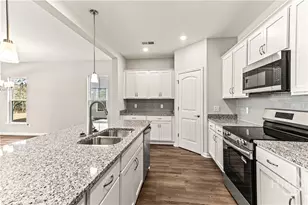 198 Brookline Dr, Savannah, GA 31407 - Photo 10