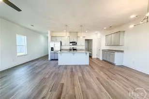 94 Hamilton Dr, Hinesville, GA 31313 - Photo 8