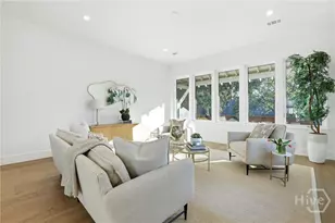 116 Pearl St, Savannah, GA 31401 - Photo 10