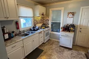 320 Forest, Savannah, GA 31404 - Photo 8