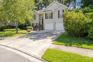 140 Carolina Cherry Ct, Pooler, GA 31322 - Photo 2