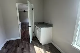 618 N McDonald St, Ludowici, GA 31316 - Photo 18