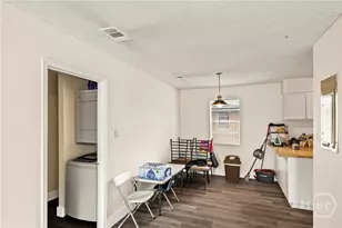 9 Hampstead Ave, Savannah, GA 31405 - Photo 14