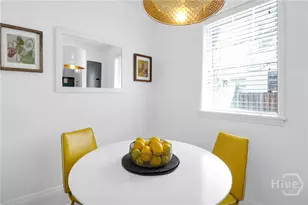 121 W Park Ave, Savannah, GA 31401 - Photo 10