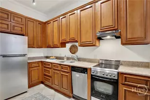 125 E Broad St, Savannah, GA 31401 - Photo 10