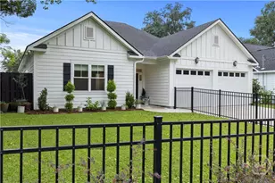 709 Beauregard St, Savannah, GA 31405 - Photo 2