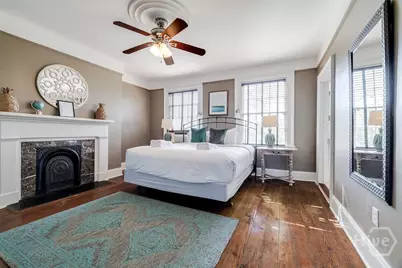 28 E Taylor Street, Savannah, GA 31401 - Photo 38