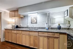 28 E Taylor St, Savannah, GA 31401 - Photo 62
