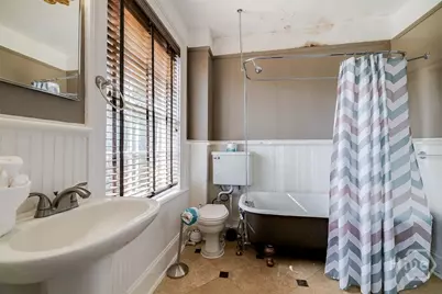 28 E Taylor Street, Savannah, GA 31401 - Photo 40