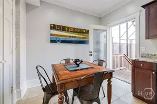 28 E Taylor St, Savannah, GA 31401 - Photo 10