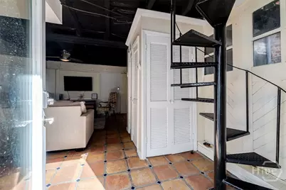 28 E Taylor Street, Savannah, GA 31401 - Photo 44