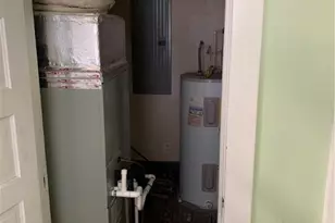 1723 Whitaker St, Savannah, GA 31401 - Photo 20