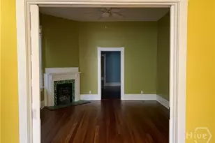 1723 Whitaker St, Savannah, GA 31401 - Photo 6