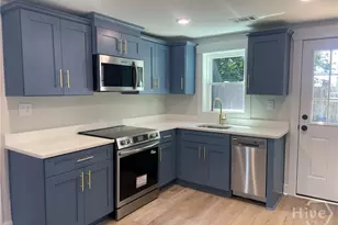 507 Hartridge St, Savannah, GA 31401 - Photo 2