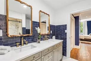 2 E Perry Ln, Savannah, GA 31401 - Photo 62
