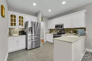 204 Camden Yard Ct, Guyton, GA 31312 - Photo 10
