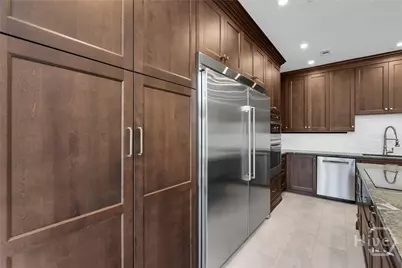 112 W Taylor Street, Savannah, GA 31401 - Photo 24