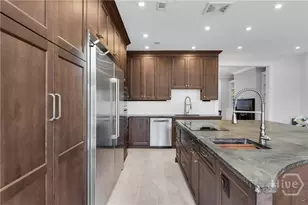 112 W Taylor St, Savannah, GA 31401 - Photo 22