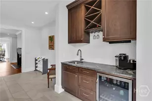112 W Taylor St, Savannah, GA 31401 - Photo 20