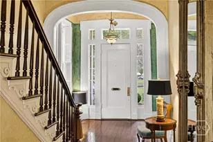 203 W Charlton St, Savannah, GA 31401 - Photo 18
