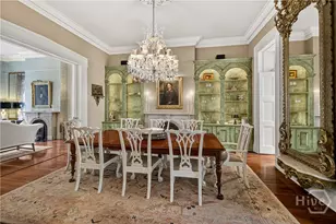 203 W Charlton St, Savannah, GA 31401 - Photo 10