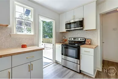 1911 Greenwood Street, Savannah, GA 31404 - Photo 20
