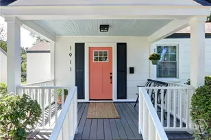 1911 Greenwood St, Savannah, GA 31404 - Photo 4