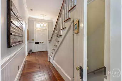 326 E Bryan Street, Savannah, GA 31401 - Photo 6