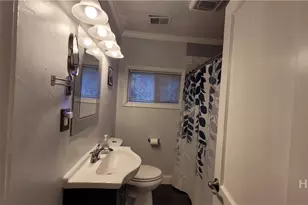 1704 E 31st St, Savannah, GA 31404 - Photo 24
