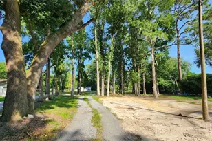 8621 Ferguson Ave, Savannah, GA 31406 - Photo 10