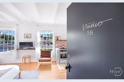1 E Gordon Street #6, Savannah, GA 31401 - Photo 4