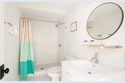 1 E Gordon Street #4, Savannah, GA 31401 - Photo 18