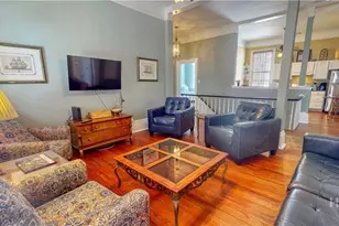 251 E Broad St, Savannah, GA 31401 - Photo 4