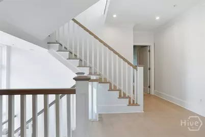 407 E McDonough Street, Savannah, GA 31401 - Photo 38