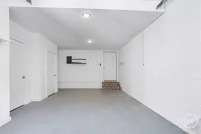407 E McDonough Street, Savannah, GA 31401 - Photo 64