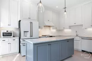 407 E Mc Donough St, Savannah, GA 31401 - Photo 16