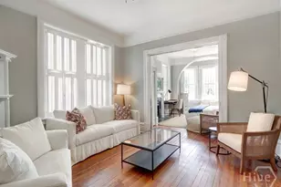 109 W Bolton St, Savannah, GA 31401 - Photo 6