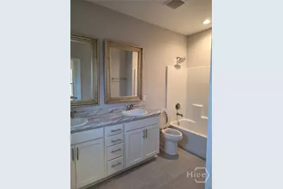29 Travis Street, Savannah, GA 31406 - Photo 14