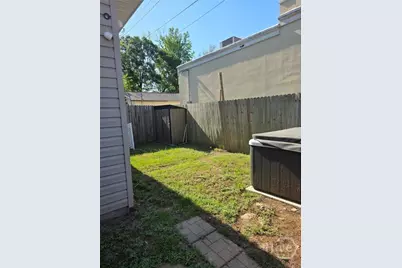 29 Travis Street, Savannah, GA 31406 - Photo 32