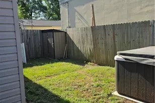 29 Travis St, Savannah, GA 31406 - Photo 32