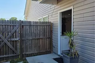29 Travis St, Savannah, GA 31406 - Photo 34