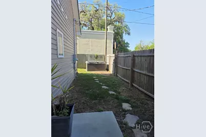 29 Travis Street, Savannah, GA 31406 - Photo 30